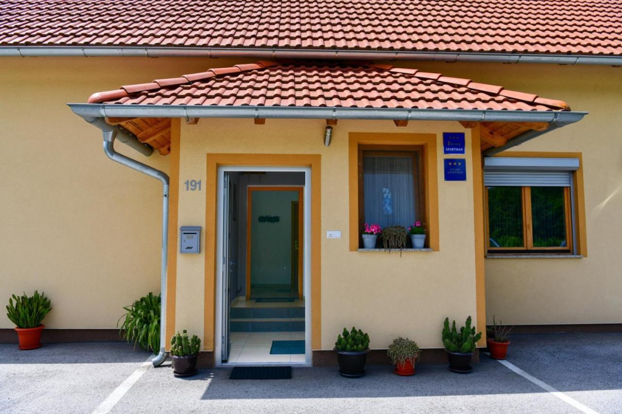 Hotel House Matijevic Simic Grabovac  Exterior foto